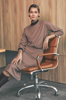 Кофта с итальянской костюмки L-XL. Коричневый
