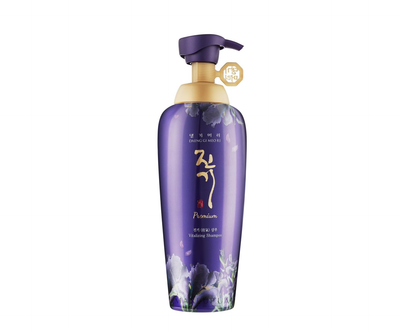 Восстанавливающий премиальный шампунь для волос Daeng Gi Meo Ri Vitalizing Premium Shampoo 500 мл