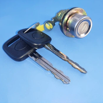 Сердцевина Polcar замка багажника Toyota Corolla E11, седан