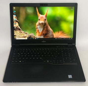 Ноутбук Fujitsu Lifebook E558 - 15,6" FullHD IPS / i3-7130U / 8gb / 256gb ssd, 4G/LTE, Б/у