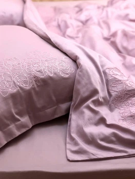 Комплект постільної білизни Cozy рожевий з вишитими півоніями в тон Односпальний 140*200 см, простирадло 130*240 без резинки