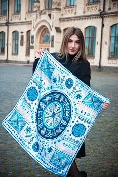 Велика дизайнерська хустка My Scarf "Круговорот життя 90 на 90 см