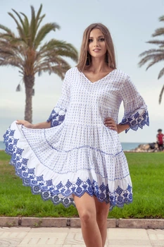 Пляжное платье&nbsp;с синей вышивкой Fresh Cotton 1605 F-1с 44(M) Голубой