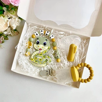 Подарок для мальчика, для девочки, с именной игрушкой грызунком Змея хаки на рождение, выписку, крестины