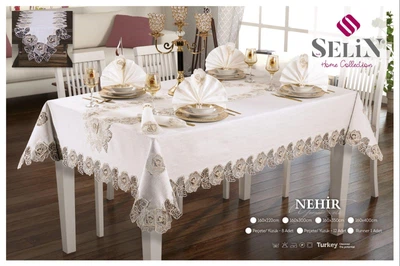 Льняная скатерть с ранером Selin Nehir Set 160×300 см+12 салфеток кремовая