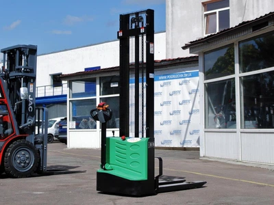 Електроштабелер LF CL1540JB (вантажопідйомність 1500 кг, висота підйому 4,0 м), літій-іонна АКБ 24В/60