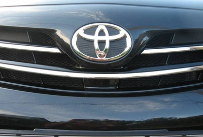 Емблема "Toyota" 140х95мм пластик/6 пуклі (Corolla 2009-2013 р. перед) (Туреччина)