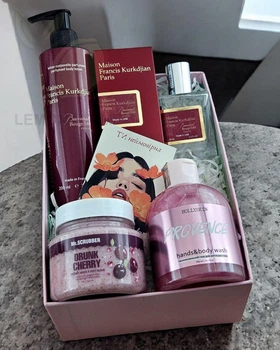 Подарочный набор косметики No Brand в стиле Maison Francis Kurkdjian Baccarat Rouge 540 Extrait De Parfum 4 в 1 ver.02