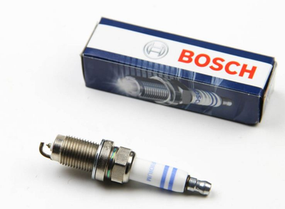 Свiчка запалювання Bosch (0242240665)