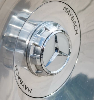 Колпак заглушка Maybach на литые диски A2234000500 A2224002300