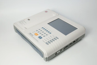 Электрокардиограф 12 канальный Carewell EGG-1112M
