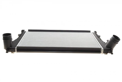 Інтеркулер Valeo 818347 Audi A3, TT; Volkswagen Passat, Tiguan, Golf; Skoda Superb, Octavia, Kodiaq; Seat Leon 5Q0145803H, 5Q0145803K, 5Q0145803N