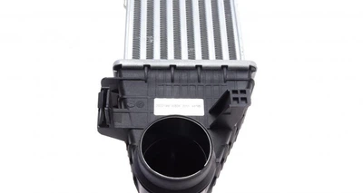 Інтеркулер NRF 30506 Mercedes C-Class, E-Class 2045000100, A2045000100