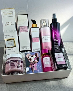 Подарочный набор косметики No Brand в стиле Dior Miss Dior Cherie Blooming Bouquet 6 в 1 ver.06