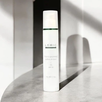 Сонцезахисний крем гель з тоном Lamic Crema Gel Protettivo SPF 50 Tinted 50 мл