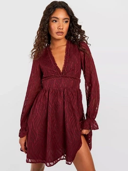 Платье женское Boohoo GZZ66011 34 Бордовое (KAY2000001573587)