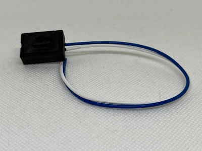 Кнопка безключового доступу лівої ручки дверей KAP Hyundai Santa Fe 826512W710