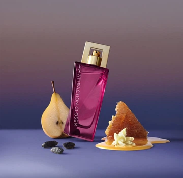 Жіноча туалетна вода Avon Attraction Closer 50 мл.