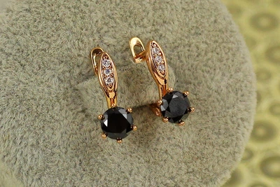 Сережки Xuping Jewelry соло із чорним каменем 1,7 см золотисті