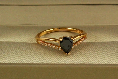 Кільце Xuping Jewelry венець із чорним каменем р 20 золотисте