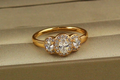 Кольцо Xuping Jewelry три овала р 20 золотистое