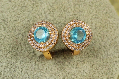 Серьги Xuping Jewelry большая мечта с голубым камнем 1,3 см золотистые
