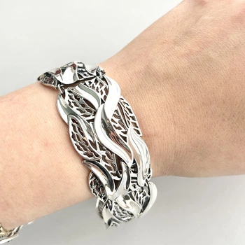 Серебряный браслет массивные ажурные пластины без камней, женский, 925 проба, 40 гр (4444дефиле)