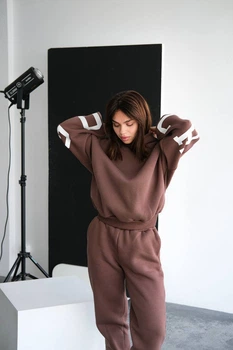 Жіночий теплий костюм з написом (светр+штани) Uaclothes 48-50 Коричневий (like34216-146231371)