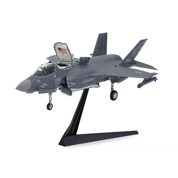 Пластиковая сборная модель Tamiya самолет 1:72 F-35B Lightning II 60793