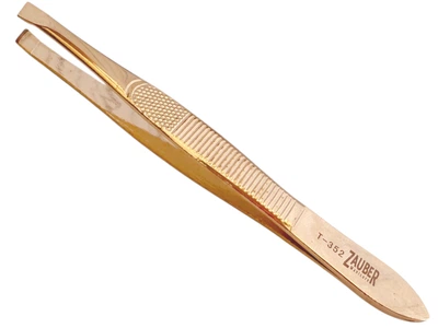 Пинцет для бровей скошенный золотой Zauber-manicure T-352