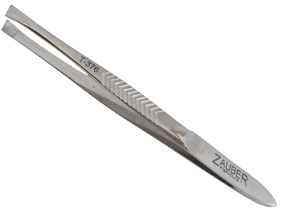 Пинцет для бровей скошенный заточенный Zauber-manicure T-376
