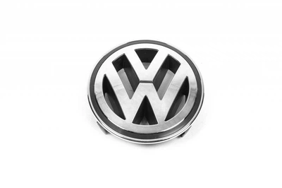 Передня емблема для Volkswagen Passat B6 2006-2012 (3C0 853 600A)