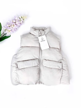 Демісезонний жилет ZARA 104 см молочний артикул Л1177