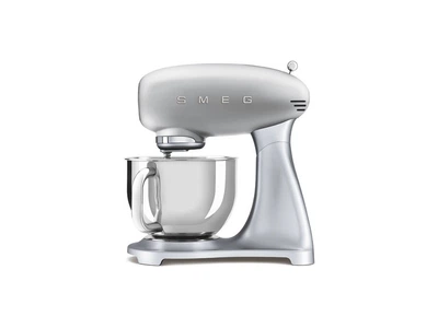 Кухонні машини Smeg SMF02SVEU