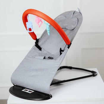 Дитячий шезлонг Love Baby крісло з дугою для іграшок комфорт та розвиток для вашого малюка