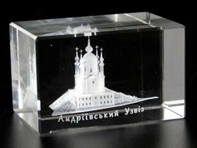 Лазерна голограма в кришталі Андріївський Узвіз Sakura 8.0 x 5.0 x 5.0 см