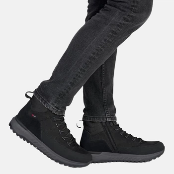 Зимові черевики Зимові черевики