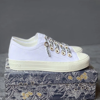 Жіночі кеди Walk'N'Dior Sneaker Білий колір Розмір 36 (23 см