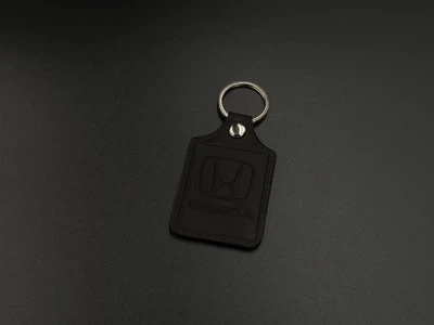 Брелок автомобильный Honda кожаный с кольцом для ключей 43х65 мм Черный (BRH-002)