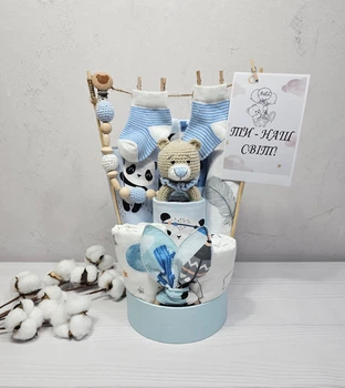 Букет подарков для малышей с пеленок и аксессуаров a.l.babybox Панда индеец 4