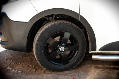 Набор накладок на арки (6 шт, черные, ABS) для Opel Vivaro 2015-2019