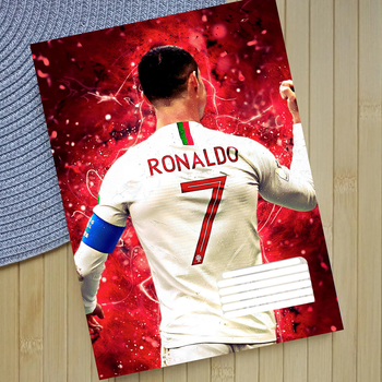 Тетрадь Криштиану Роналду Cristiano Ronaldo 18 листов клетка 24467