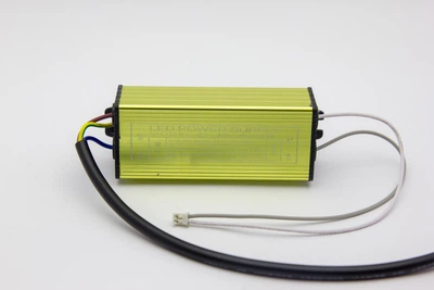 Драйвер светодиода ZF(24-36)x1W 600mA IP65
