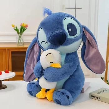 Плюшевий друг Стіч з каченям - колекційна іграшка Stitch 20 см