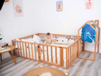 Детский деревянный манеж-кровать Монтессори BUSY WOOD напольная Модель 6.2 140х190 см Натуральное дерево
