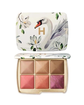 Декоративная косметика Hourglass купить в Киеве: цены