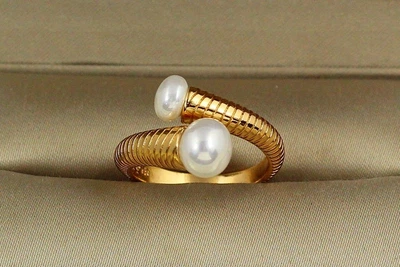 Кольцо Xuping Jewelry поцелуй с жемчужинами 18 р золотистое