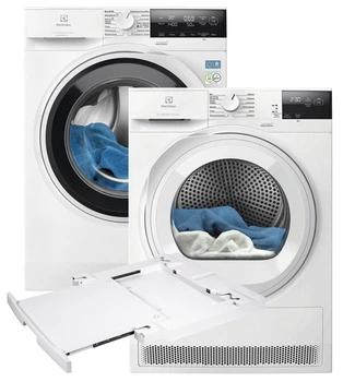 Комплект машин Electrolux Пральна EW7F3684UU + Сушильна EW6D283YU + Планка E1WYHSK2