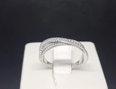 Серебряное кольцо с фианитами. КВ1949С 16,5