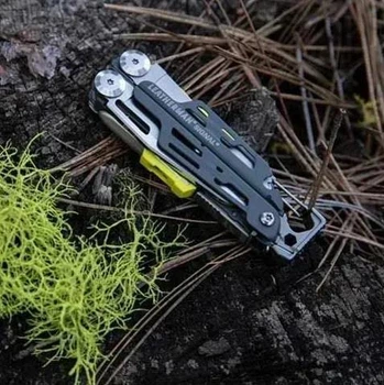 Мультиінструмент Leatherman Signal Gray картонна коробка